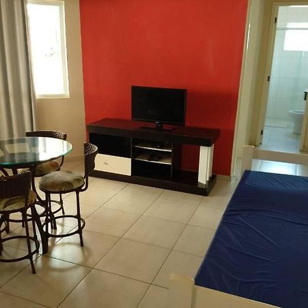 Residencial Melfi 3 Ap 3 Apartment บอมบินญัส ภายนอก รูปภาพ